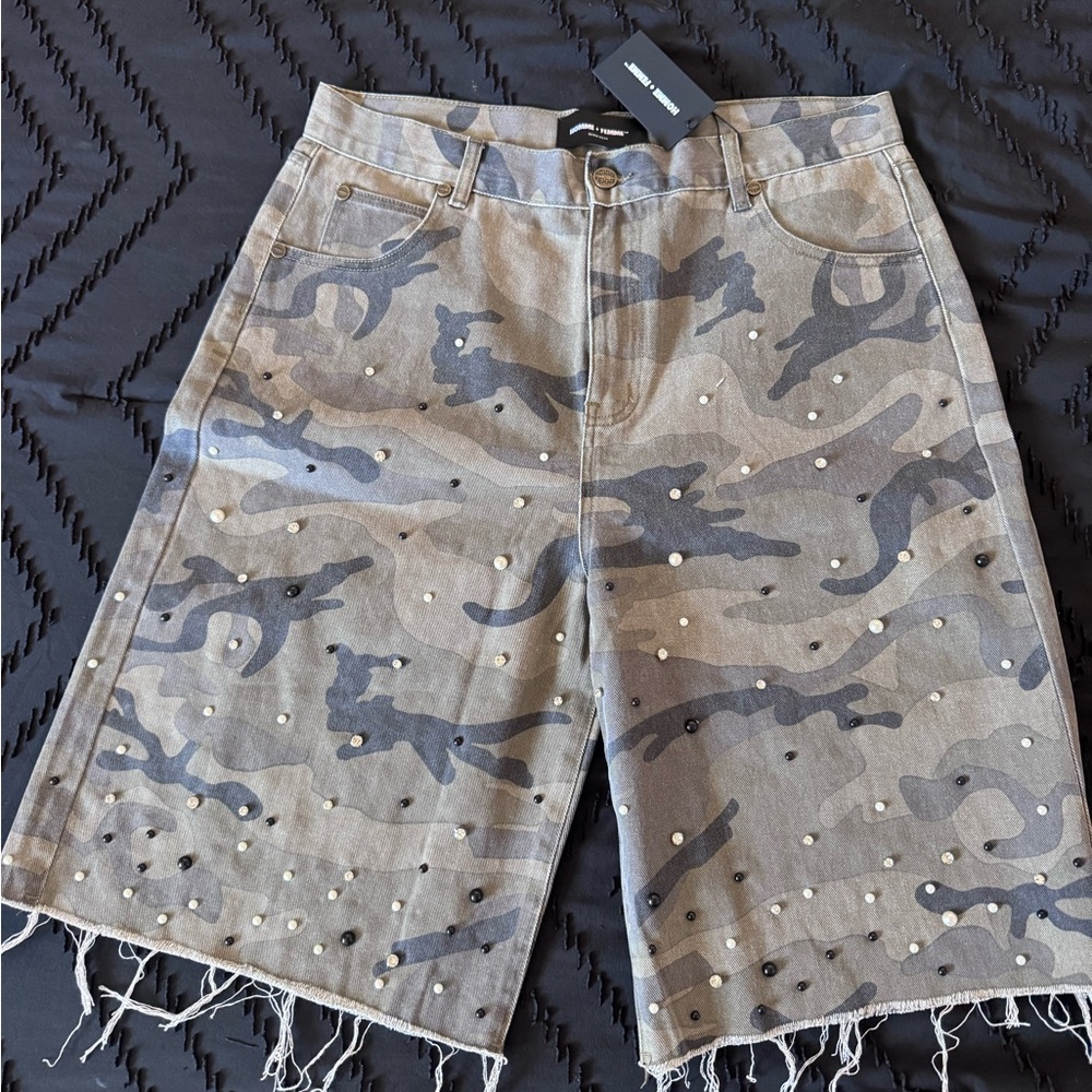 Men's Distressed Camouflage Jean Shorts